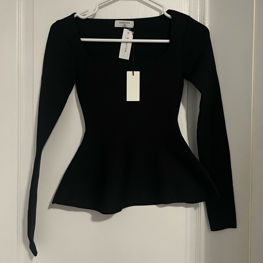 BNWT Aritzia Babaton Sculpt Knit LongSleeve